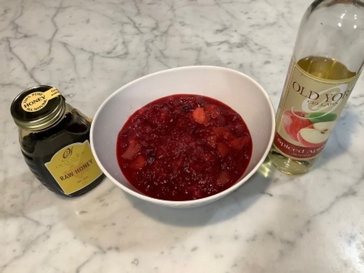 David’s Spiced Apple Wine Cranberry Sauce Recipe