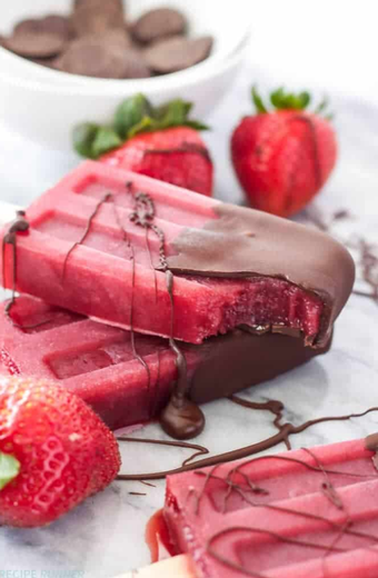 Chocolate-Dipped Strawberry Cabernet Sauvignon Wine Popsicle